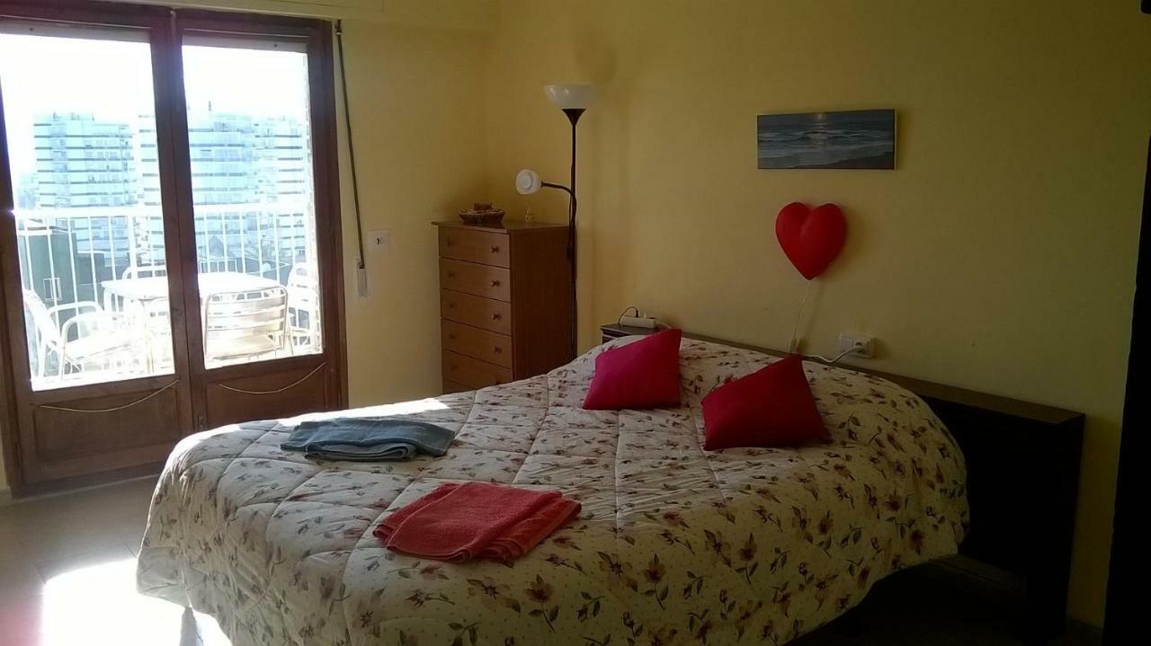 Apartamento Espert Apartment Perelló Екстериор снимка